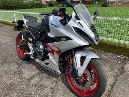 スズキＧＳＸ－８Ｒ